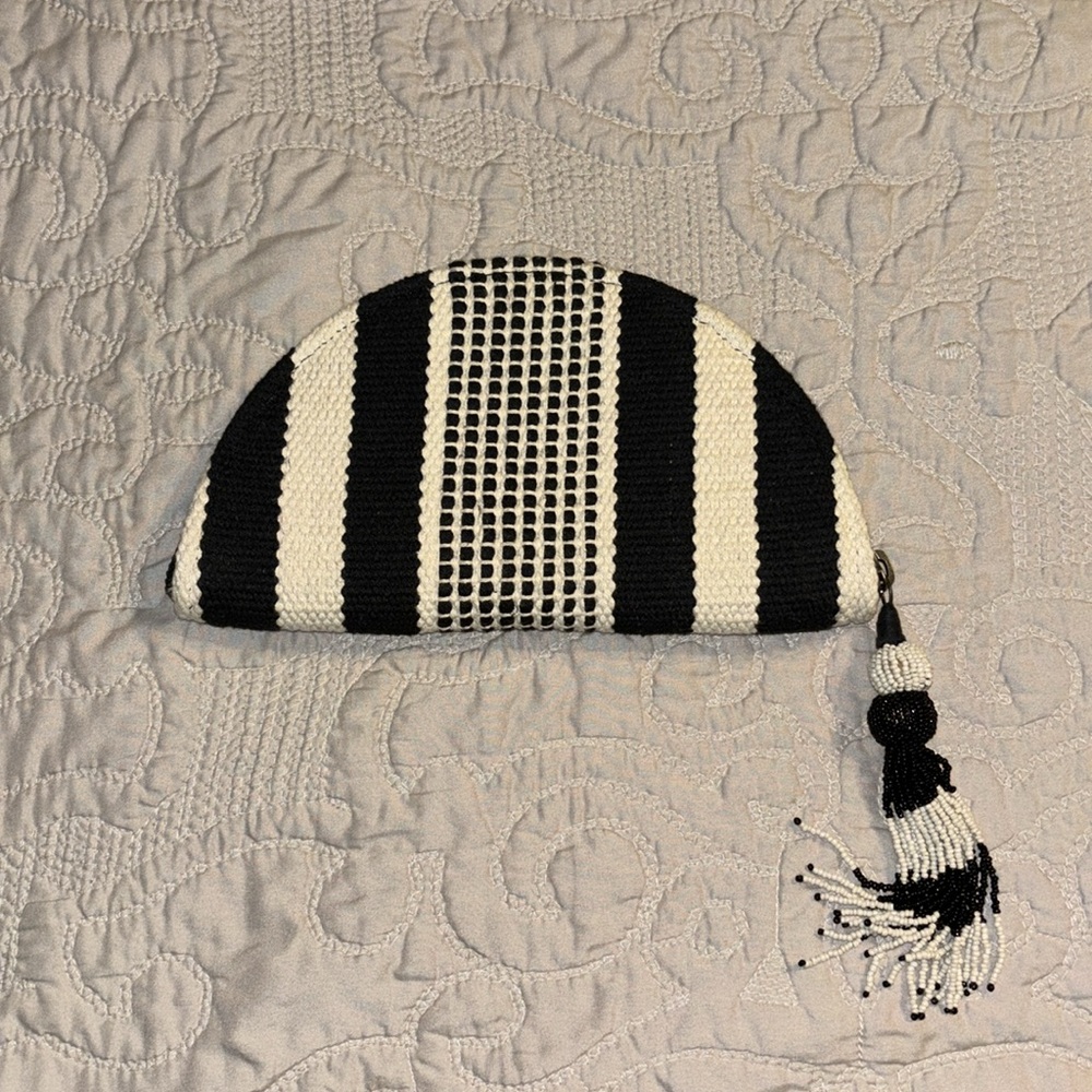 Half moon clutch GUC - Picture 2 of 6